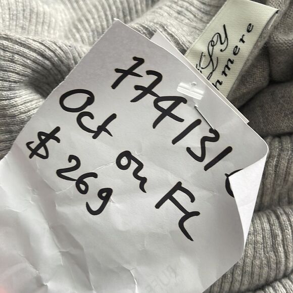 PLY Republic 100% Cashmere Sweater - Picture 3 of 4